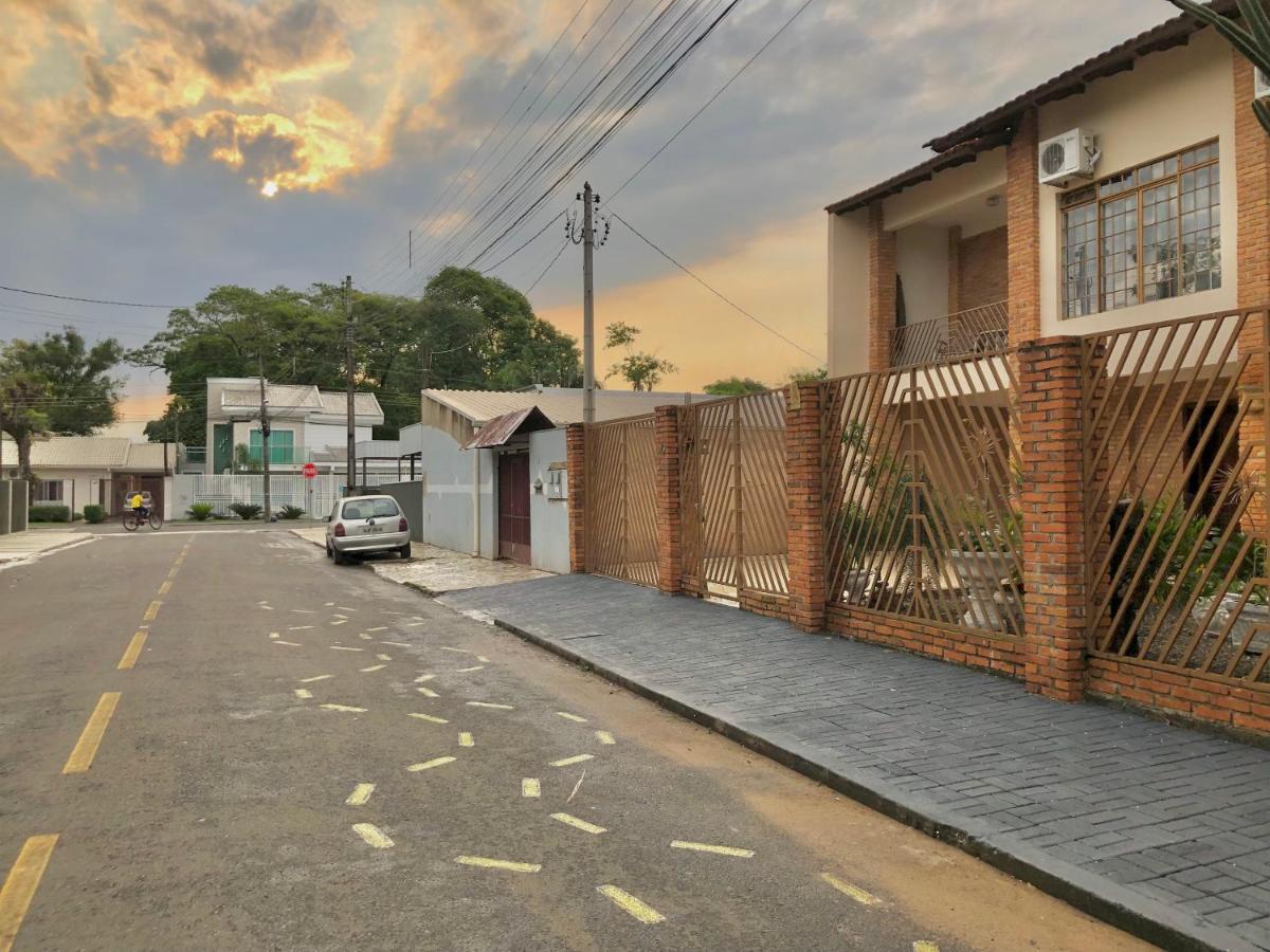 Casa Com Piscina Proximo Atrativos/ Wifi/ Garagem Villa Foz do Iguacu Luaran gambar